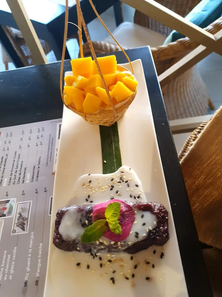 Riz Gluant Coco Et Mangue Fraîche